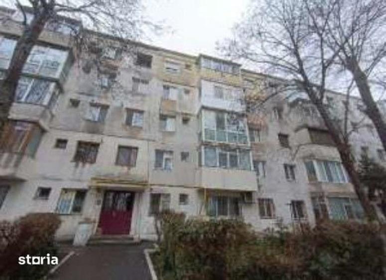 Apartament cu 3 camere în Inel II