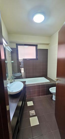 Apartament cu 2 camere decomandat în Barbu Văcărescu
