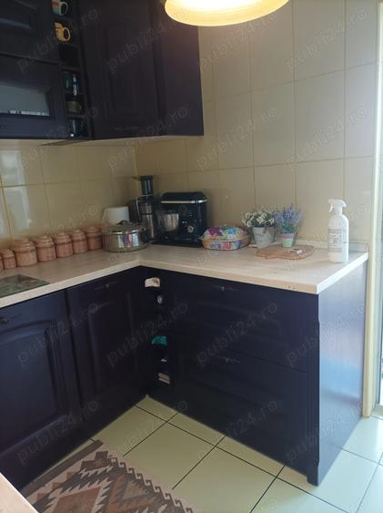 Apartament cu 3 camere nedecomandat în Central