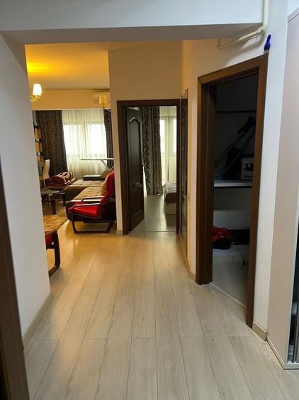 Apartament cu 3 camere în Central