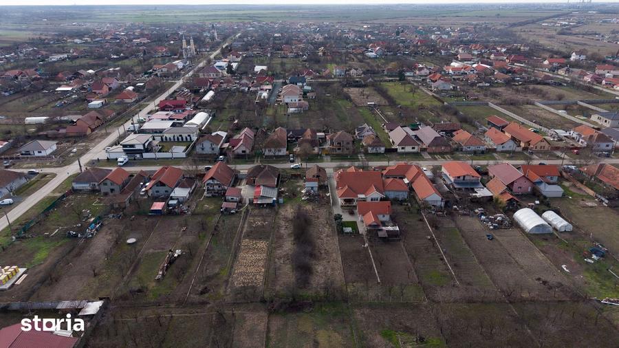 Teren de 1439 mp, în Slatina-Timiș