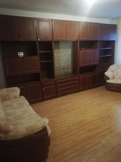 Inchiriez apartament 2 camere - 3
