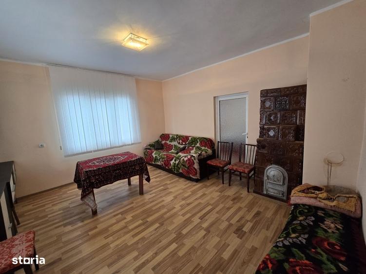 Casă cu 3 camere cu Teren 1200 Mp în Josenii Bârgăului