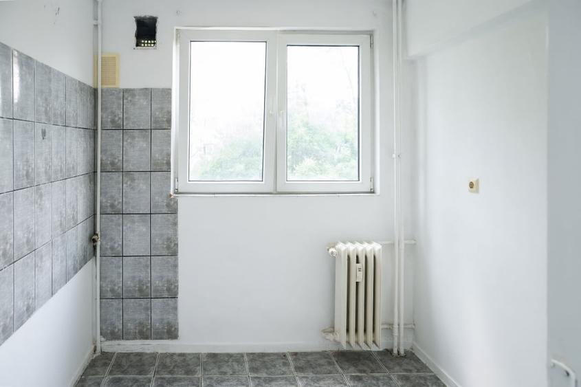 Apartament cu 2 camere semidecomandat în Titan