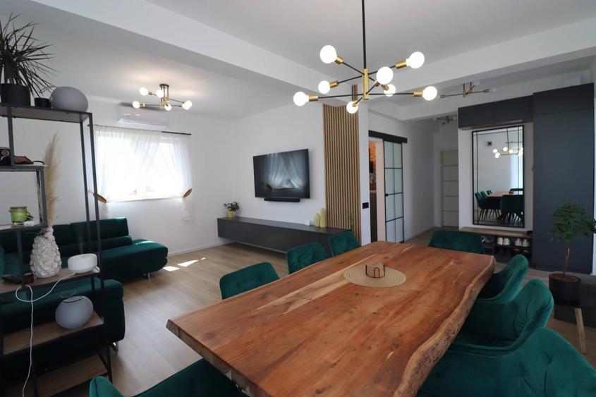 Casă cu 4 camere cu Teren 330 Mp în Chinteni
