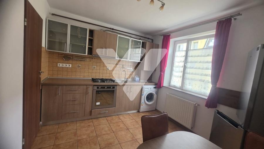Apartament cu 2 camere decomandat, mobilat în Turnișor