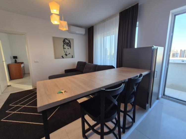 Apartament cu 3 camere decomandat în Aradului