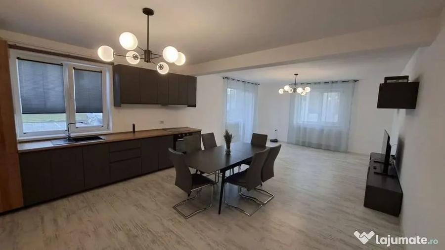 Apartament cu 3 camere decomandat în Ștefănești