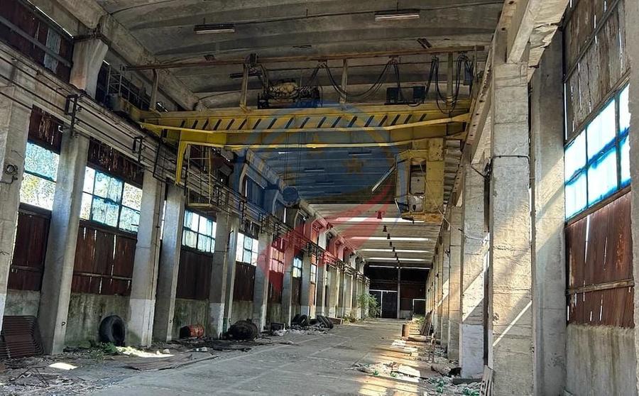 Spațiu comercial, de 1,210 mp, în Nord