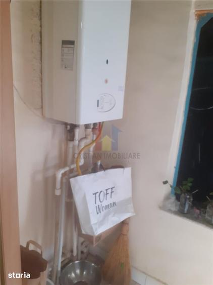 Casă cu 3 camere cu Teren 352 Mp în Chercea