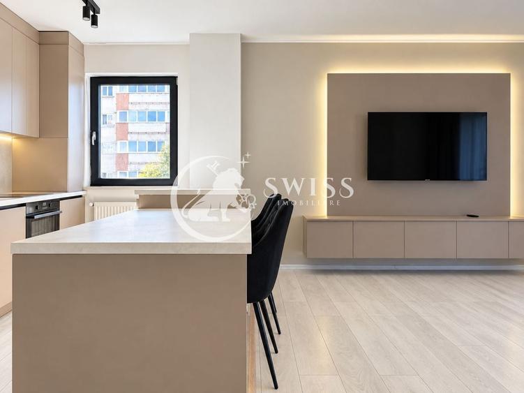 Apartament cu 3 camere semidecomandat, mobilat în Zorilor