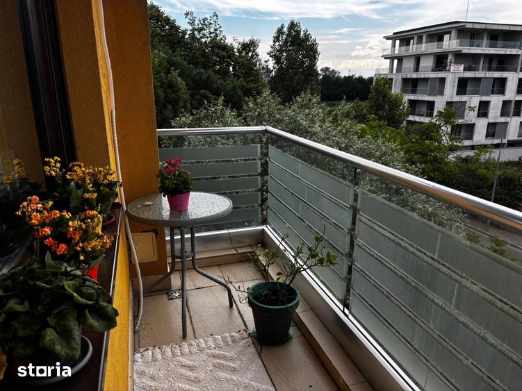 Apartament cu 3 camere în Est — fotografia 2
