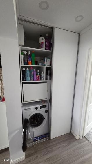 Apartament cu 3 camere în Micro 16