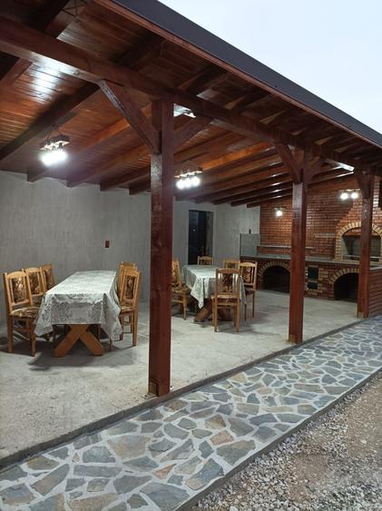 Casă cu 4 camere în Central