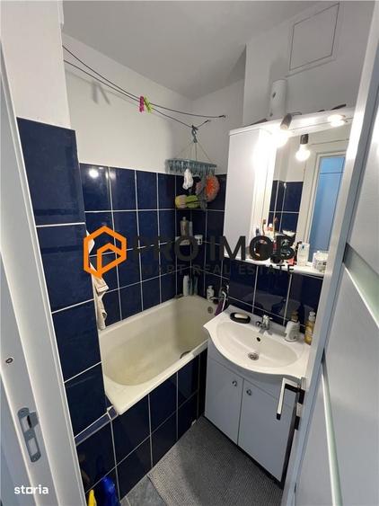 Apartament cu 2 camere semidecomandat în Micro 14