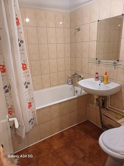 Uverturii, zona Lujerului, zona Gorjului, sector 6, Militari - 4