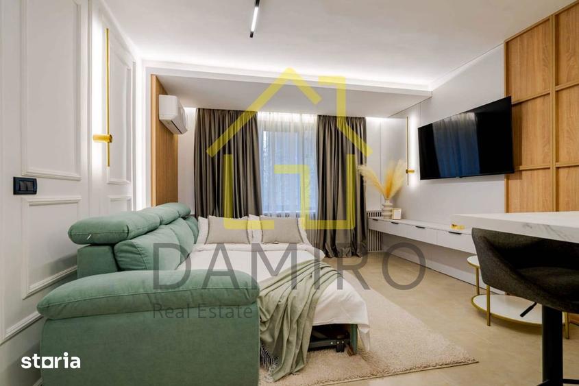 Apartament cu 3 camere decomandat în Romană