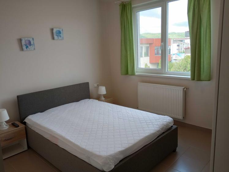 Apartament cu 2 camere decomandat în Florești
