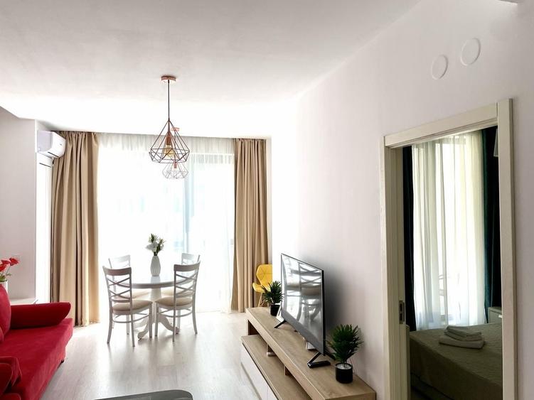 Apartament cu 2 camere semidecomandat în Central