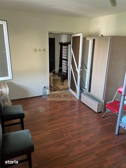Apartament 3 camere Decomandat Podu Ros - Cantermir - 8
