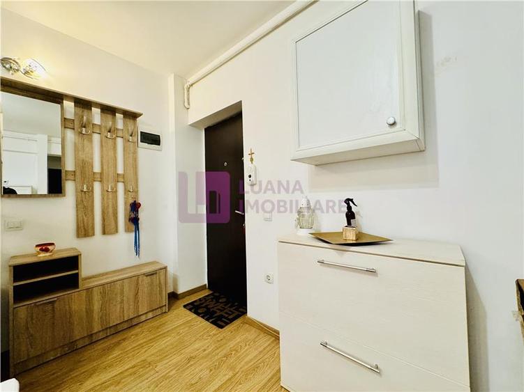 Apartament cu 2 camere decomandat, mobilat în Șelimbăr