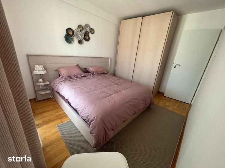 Apartament cu 3 camere în Gherăiești