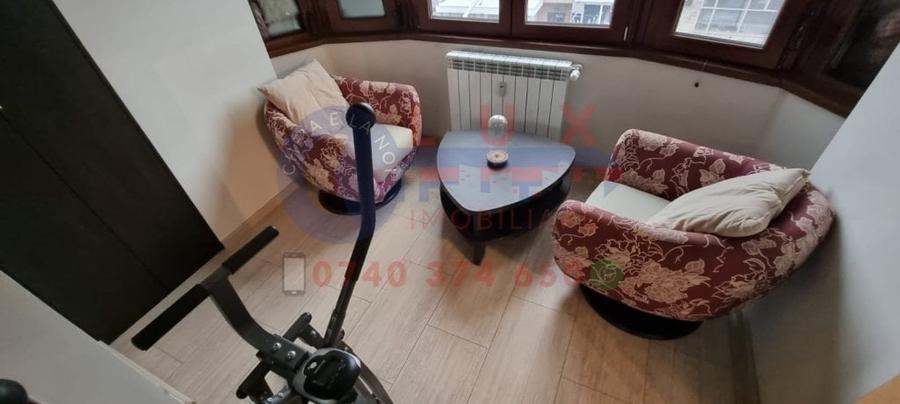 Apartament cu 5 camere decomandat în Ultracentral