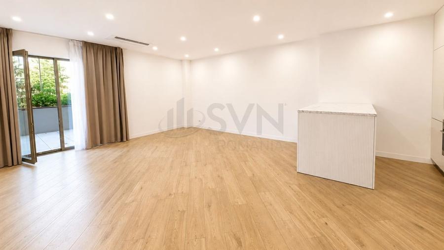 Apartament cu 4 camere decomandat în Ștefan cel Mare