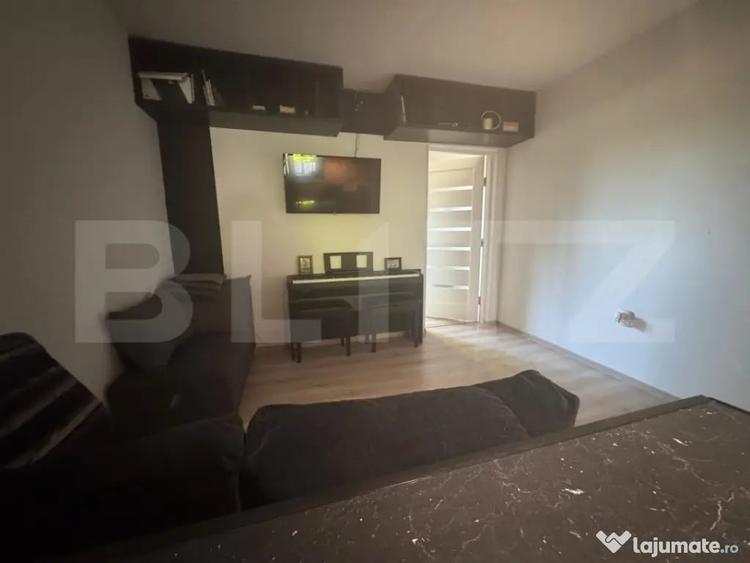 Casă cu 7 camere cu Teren 600 Mp în Central
