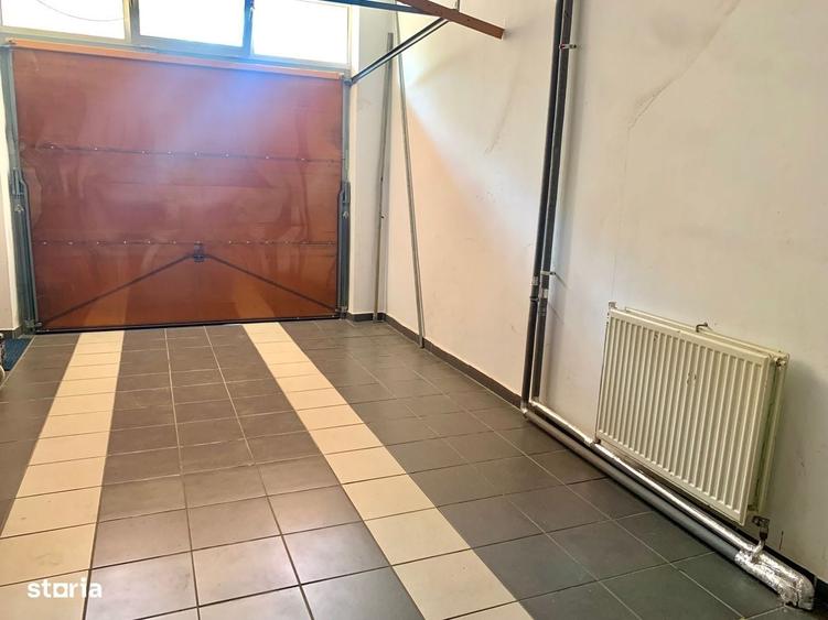 Casă cu 4 camere în Ultracentral