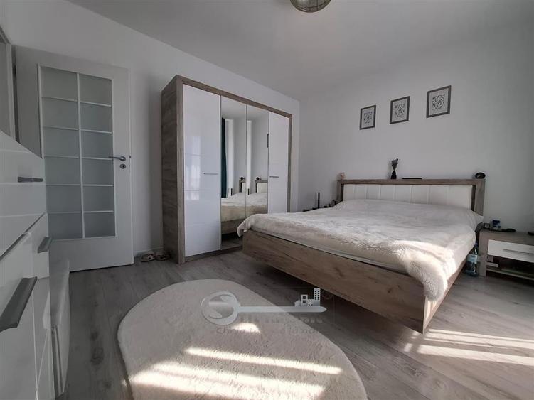 Apartament cu 2 camere decomandat, mobilat în Valea Adâncă
