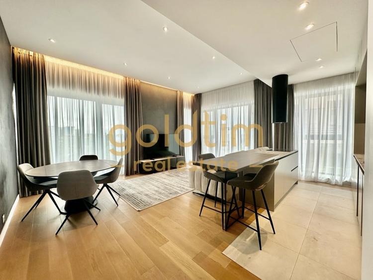 Apartament cu 4 camere decomandat, mobilat în Barbu Văcărescu