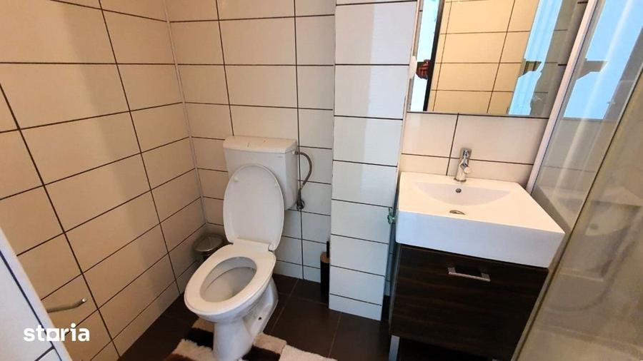 Casă cu Teren 200 Mp în Ștrand