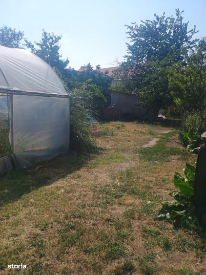 Casă cu 4 camere cu Teren 945 Mp în Central