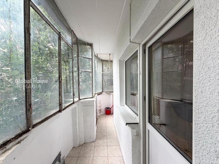 Apartament cu 2 camere decomandat, mobilat în Vitan Mall