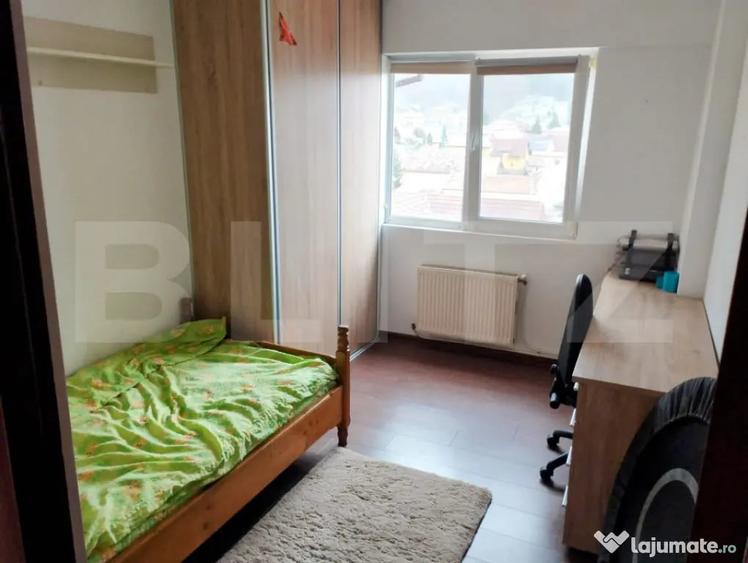Apartament cu 4 camere în Central
