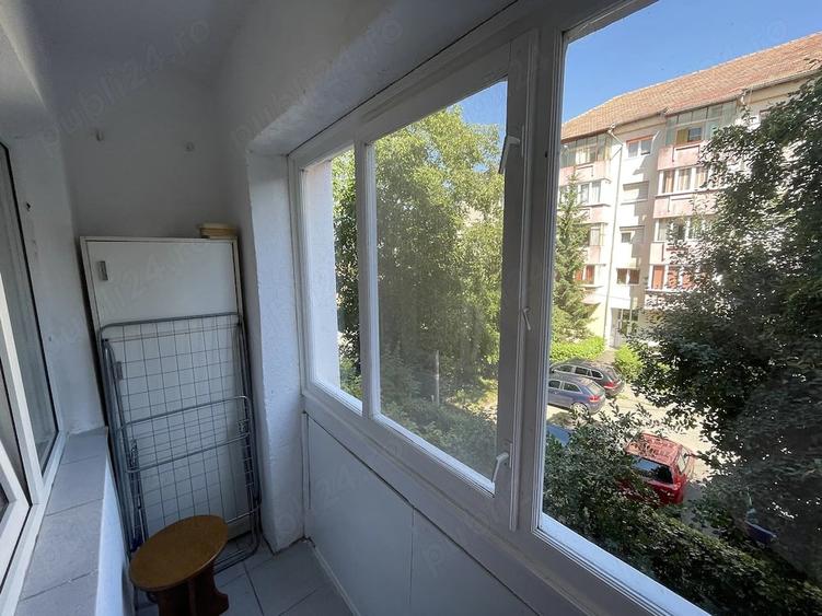 Garsonieră decomandată în Valea Aurie