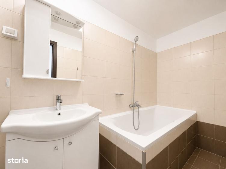 Apartament cu 3 camere în Iancu Nicolae