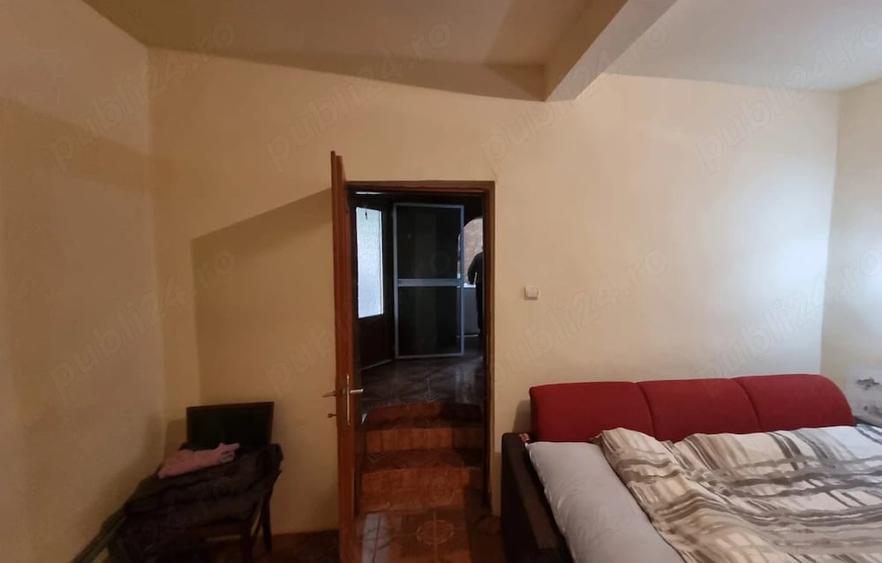 Casă cu 3 camere cu Teren 28 Mp în Sălacea