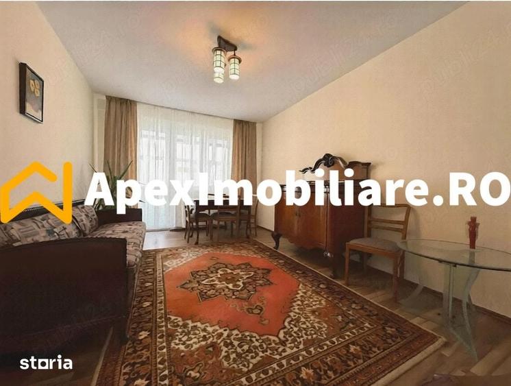 Apartament cu 3 camere decomandat în Tineretului
