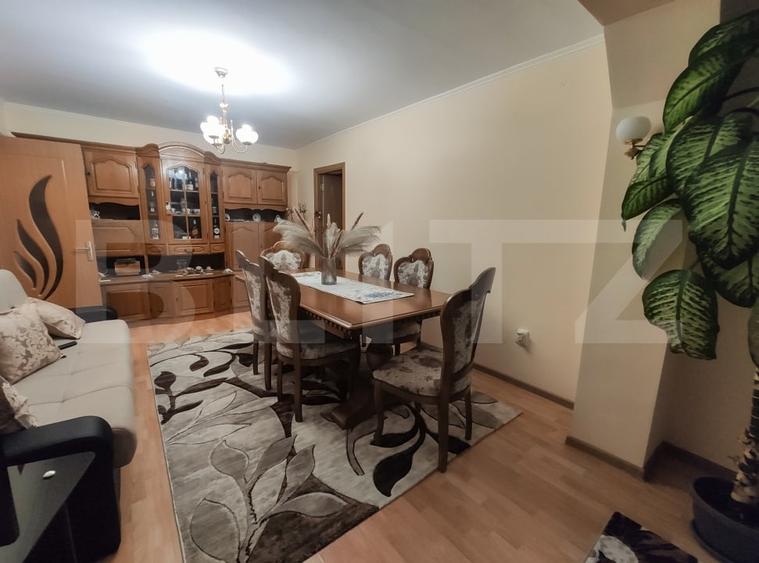 Apartament cu 2 camere semidecomandat, mobilat în 14 Mai