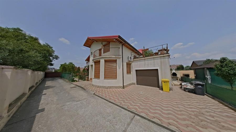 Casă individuală cu 4 camere cu Canalizare în Grădiște