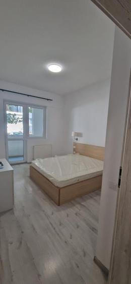 Apartament cu 2 camere decomandat în Berceni