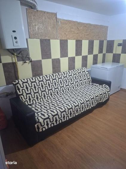 Casă cu 4 camere în Fundeni