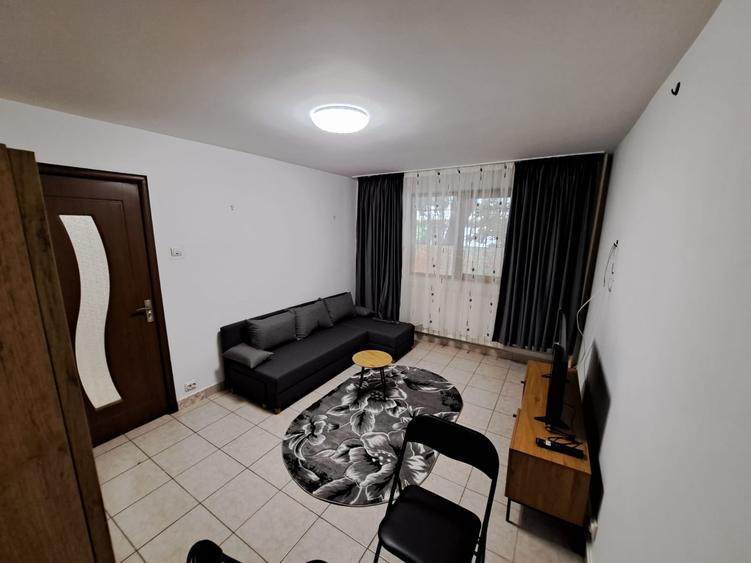 Apartament cu 2 camere decomandat în Colentina