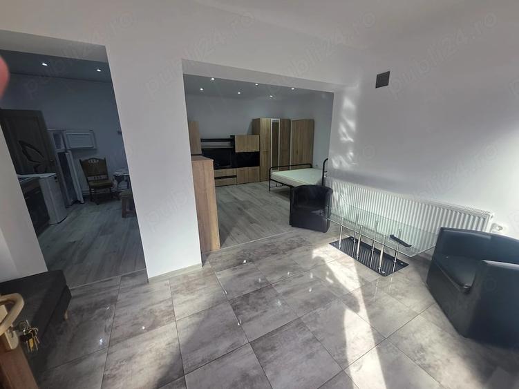 Casă cu 1 camere cu Teren 50 Mp în Central