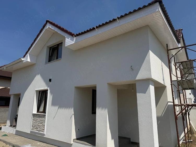 Casă cu Teren 336 Mp în Dumbrăvița