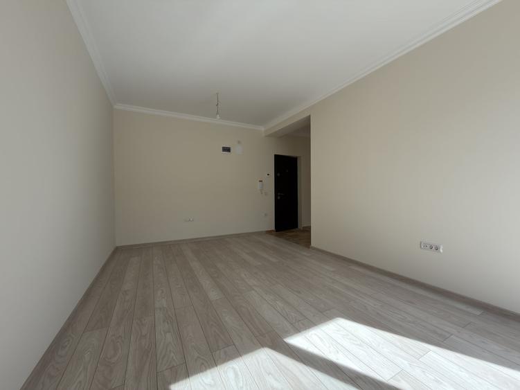 Apartament cu 3 camere decomandat în Giroc