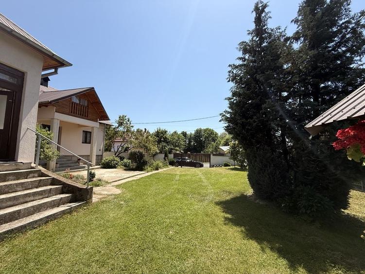 Casă cu 4 camere cu Teren 2146 Mp în Lerești