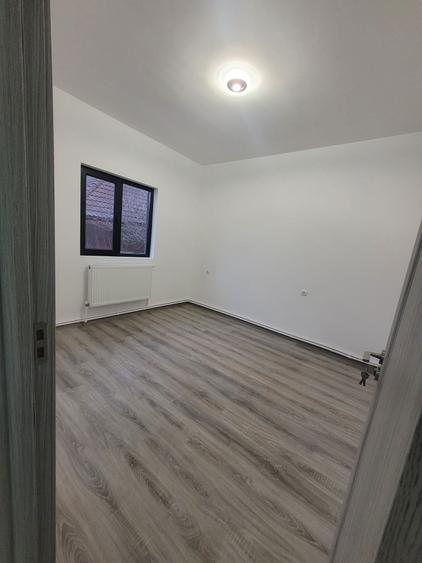 Casa in Navodari zona kaufland cu 4 camere. - 8